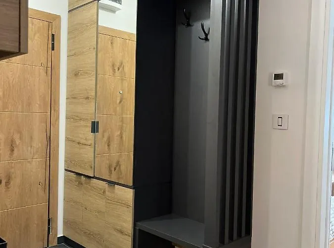 Fox Hill 公寓 兹拉蒂博尔