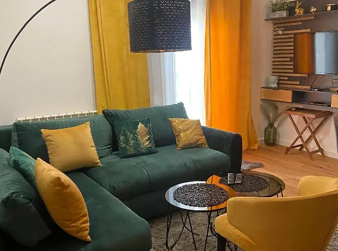 Fox Hill * 兹拉蒂博尔